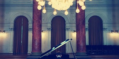 Hochzeitsmusik - Liederwunsch aus Mappe - Österreich - Event Pianist