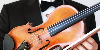 Hochzeitsmusik - Besetzung (mögl. Instrumente): Gitarre - Fischbachtal - Geigenhimmel - Konzerterlebnisse für Ihr Event - Geigenhimmel