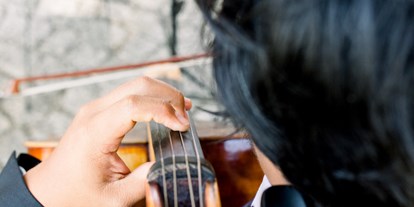 Hochzeitsmusik - Besetzung (mögl. Instrumente): männliche Hauptstimme - Bürstadt - Sag nicht Hello sondern Cello! - Geigenhimmel