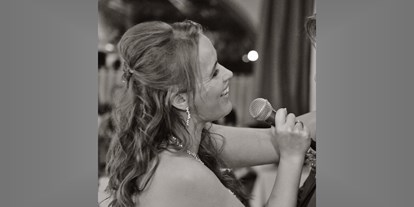 Hochzeitsmusik - Musikrichtungen: Jazz - Bernau am Chiemsee - Ein besonderer unvergesslicher Moment - Trauung mit Tränen