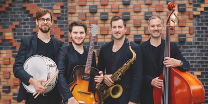 Hochzeitsmusik - Band-Typ: Trio - Fürstenfeldbruck - Jazz-Band Hochzeit  - Soul Jazzband / Jazz-Band Hochzeit