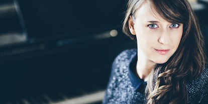 Hochzeitsmusik - Musikanlage - Wien - Piano und Backingvocals: Daniela Schölm - Sound Cats