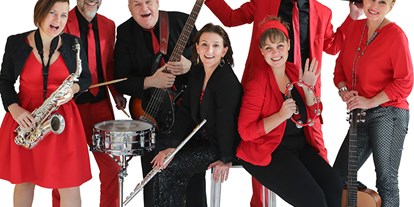 Hochzeitsmusik - Band-Typ: Jazz-Band - Oberösterreich - Von 2-5 Musiker/innen - Voices and Music aus Linz