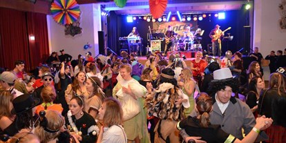 Hochzeitsmusik - Kosten für kirchliche Trauung: bis 600 Euro - Putzbrunn - Flash-Dance