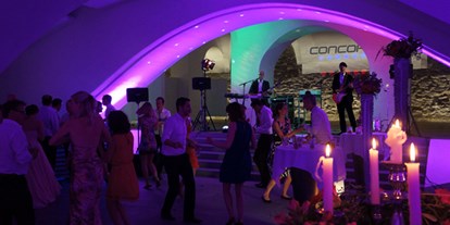 Hochzeitsmusik - Einstudieren von Wunschsongs - Österreich -  Concord elegant bei einer Hochzeitsfeier - CONCORD