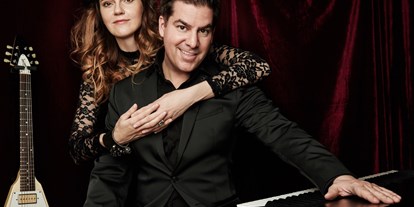 Hochzeitsmusik - Kosten für Abendhochzeit (ca. 5 Stunden): bis 2400 Euro - Schweiz - Duo für Hochzeiten - pianobeat partyband