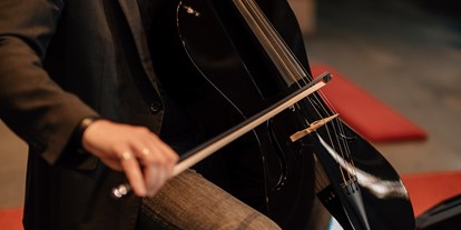 Hochzeitsmusik - Kosten für Agape/Sektempfang (1 Stunde): bis 500 Euro - Recklinghausen - Simply Cello