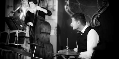 Hochzeitsmusik - Besetzung (mögl. Instrumente): Percussion - Wien - SiGMA jazz & dance
dixieland.band - SiGMA jazz & dance