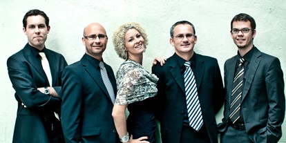 Hochzeitsmusik - Besetzung (mögl. Instrumente): Percussion - Oberösterreich - Curly in a crew