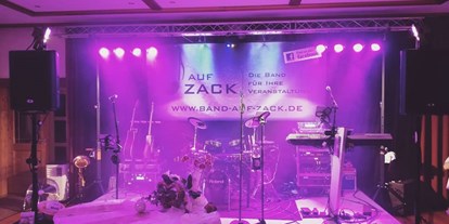 Hochzeitsmusik - Band-Typ: Tanz-Band - Parkstetten - Auf Zack