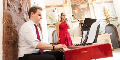 Hochzeitsmusik - Besetzung (mögl. Instrumente): Klavier - Jukebugs 