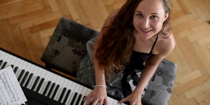 Hochzeitsmusik - Besetzung (mögl. Instrumente): Geige - Berndorf (Berndorf) - Eva Brandner: Klavier & Gesang - Musici Ecclesiae