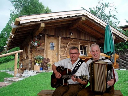 Hochzeitsmusik - Liederwunsch aus Mappe - DIE 2 INNSBRUCKER - Das versierte Tanzmusikduo aus Tirol - perfekte Musik von den 60ern bis heute