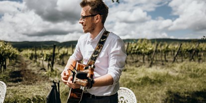 Hochzeitsmusik - Kosten für kirchliche Trauung: bis 600 Euro - Germersheim - Patrick Weiser - Akustik Duo
