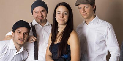 Hochzeitsmusik - Band-Typ: Rock-Band - Stegersbach - DANCE FEVERGREENS