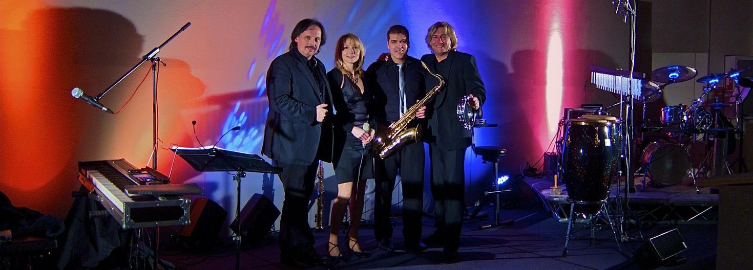 Hochzeitsband - Für jede Gelegnheit.
Vom Duo bis zum Quintett - Art & Storm (vom Duo bis Quintett)