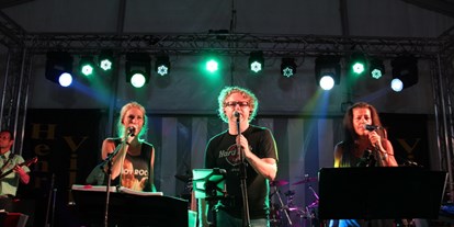 Hochzeitsmusik - Musikrichtungen: Klassik - Dürnau (Vöcklabruck) - Auftritt beim MSV Zeltfest in Schwanenstadt 2015 - Henry Vill 2.0 Band