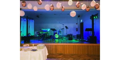 Hochzeitsmusik - Kosten für Agape/Sektempfang (1 Stunde): bis 300 Euro - Wien Hernals - Live Setup After Teatime 03 - After Teatime
