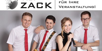 Hochzeitsmusik - Deggendorf - Von links: Alex, Thomas, Sophia, Tobias - Auf Zack