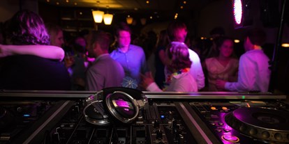 Hochzeitsmusik - Musikrichtungen: Hits von Heute - Münsterland - Partys - DJplusLive