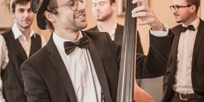 Hochzeitsmusik - Brodingberg - Kontrabassist der All Jazz Ambassadors - All Jazz Ambassadors