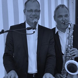 Hochzeitsband: Olaf Wittelmann mit Saxophonist - Olaf Wittelmann Partyband