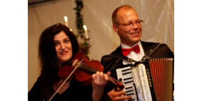 Hochzeitsmusik - geeignet für: Partymusik - Nordrhein-Westfalen - Olaf Wittelmann mit Geigerin - Olaf Wittelmann Partyband