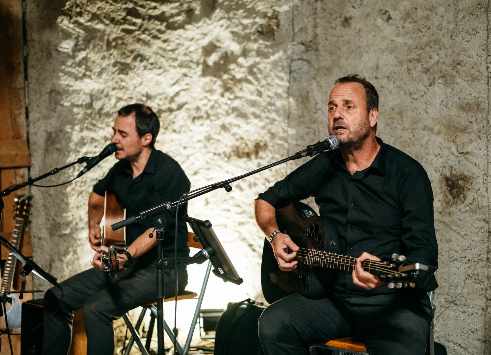 Hochzeitsmusik - geeignet für: Partymusik - Tirol - Saitenstechen - (Austro) Pop & Rock Unplugged