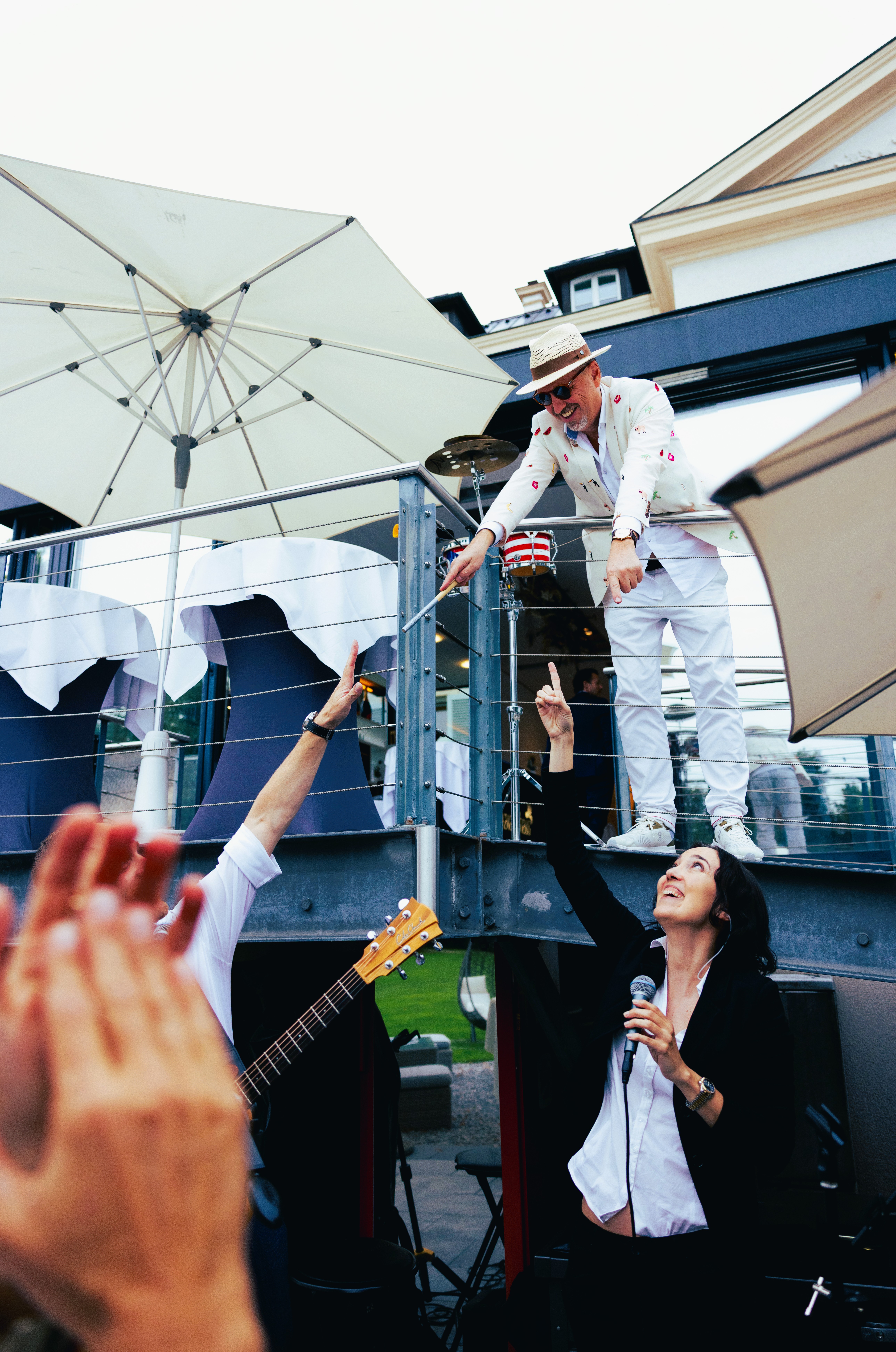 Hochzeitsband: Wenn ihr wollt, können wir zum Sektempfang schon Gas geben... - WESPA MAGIC