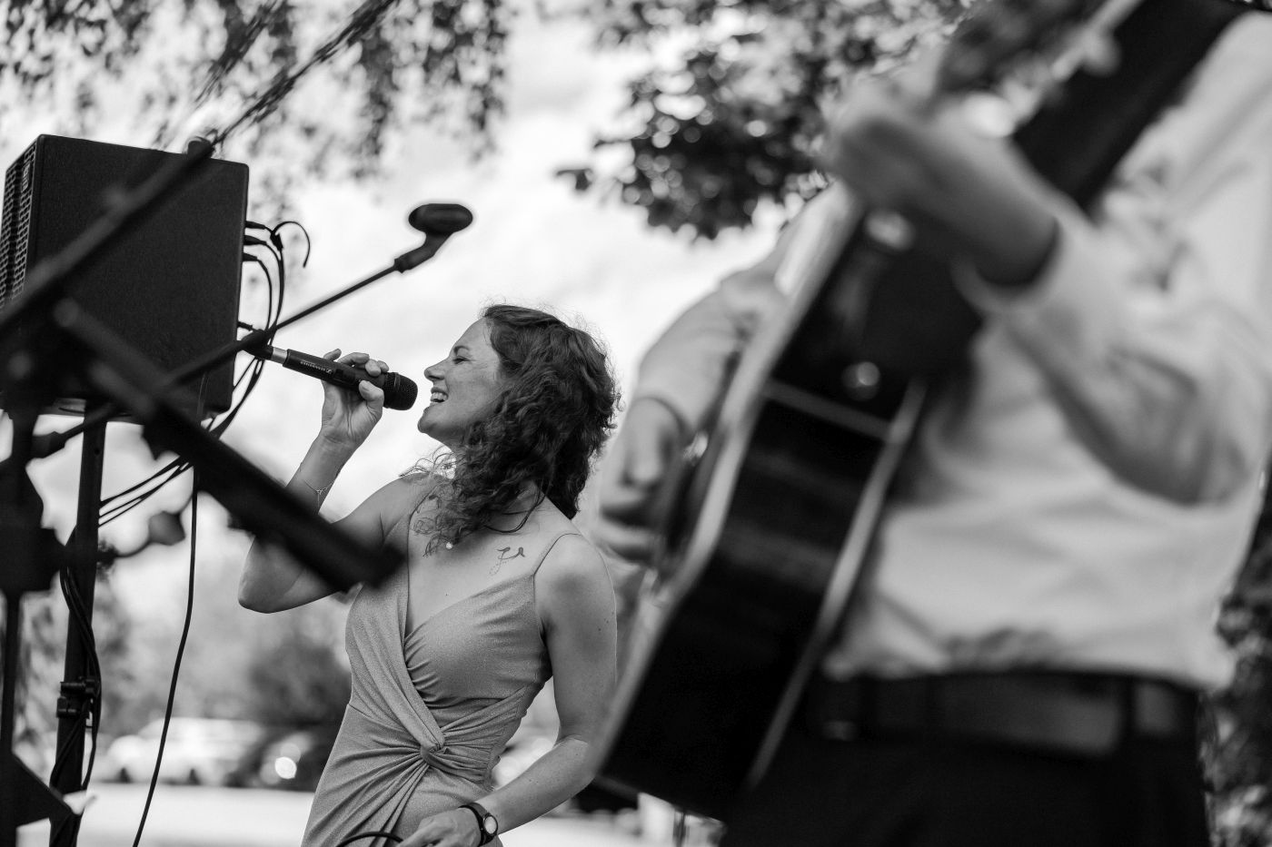 Hochzeitsband: Unplugged-Duo Coverage bei der Trauung - Coverage - Hochzeits- und Eventband