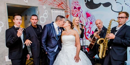 Hochzeitsmusik - Musikrichtungen: Hits von Heute - Karlsruhe - relaxMUSIC goes Hochzeit - relaxMUSIC - flexible Bandbesetzungen mit DJ-Service