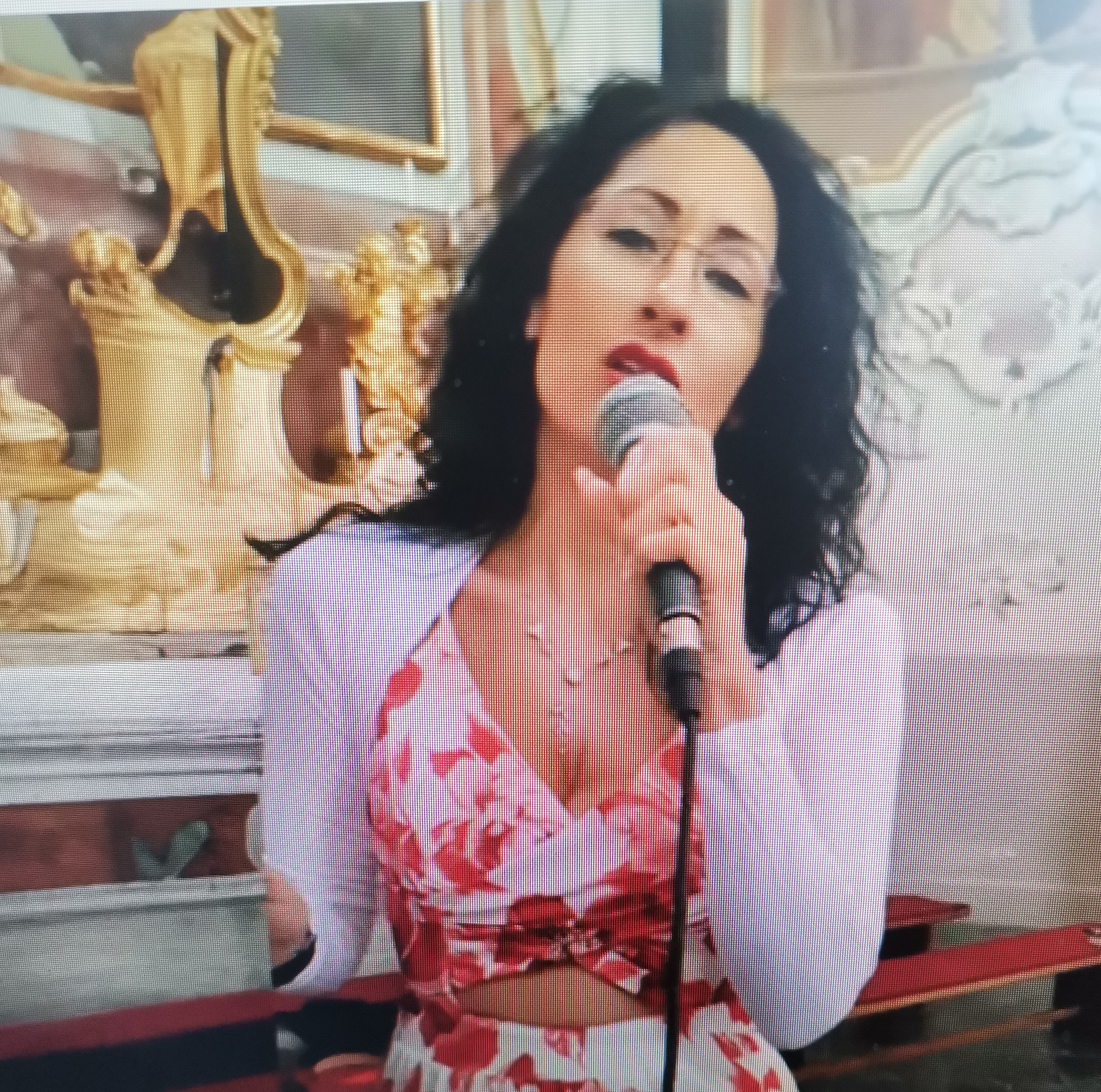 Hochzeitsband: Top Sängerin NATASCHA von  der Frankysband in der Kirche, am Standesamt, bei der Agape und am Abend. - FRANKY´S BAND,  INTERNATIONALE MUSIK  UND BALKANMUSIK