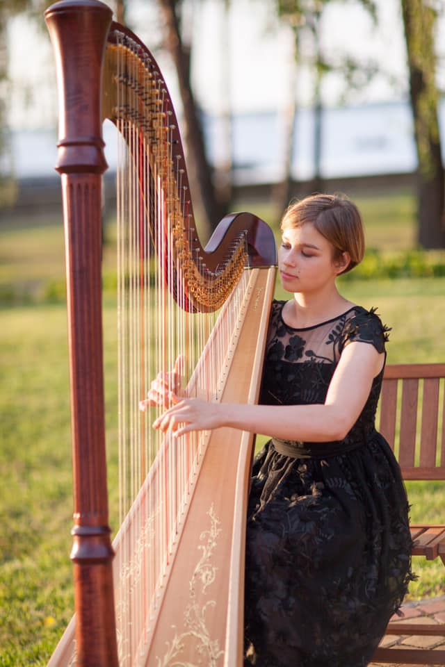 Hochzeitsmusik - PLZ 8561 (Österreich) - Harpist For Your Event in Graz