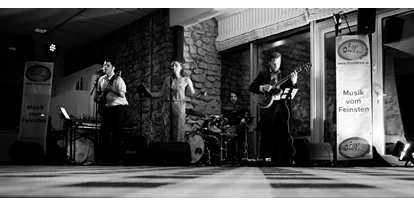 Hochzeitsmusik - Niederösterreich - First Dance Band - Die Band für Ihre Hochzeit oder jede andere Veranstaltung - First Dance Band