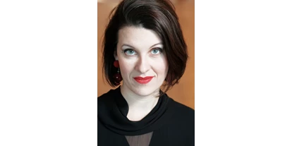 Hochzeitsmusik - PLZ 7011 (Österreich) - Bettina - Gesang: Charismatisch, bezaubernd, Goldkehlchen-Qualitäten.  - Sie ist 'ne DIVA