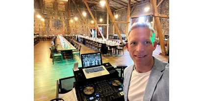 Hochzeitsmusik - Niederösterreich - Hochzeits DJ Niederösterreich - DJ Jürgen Siegl