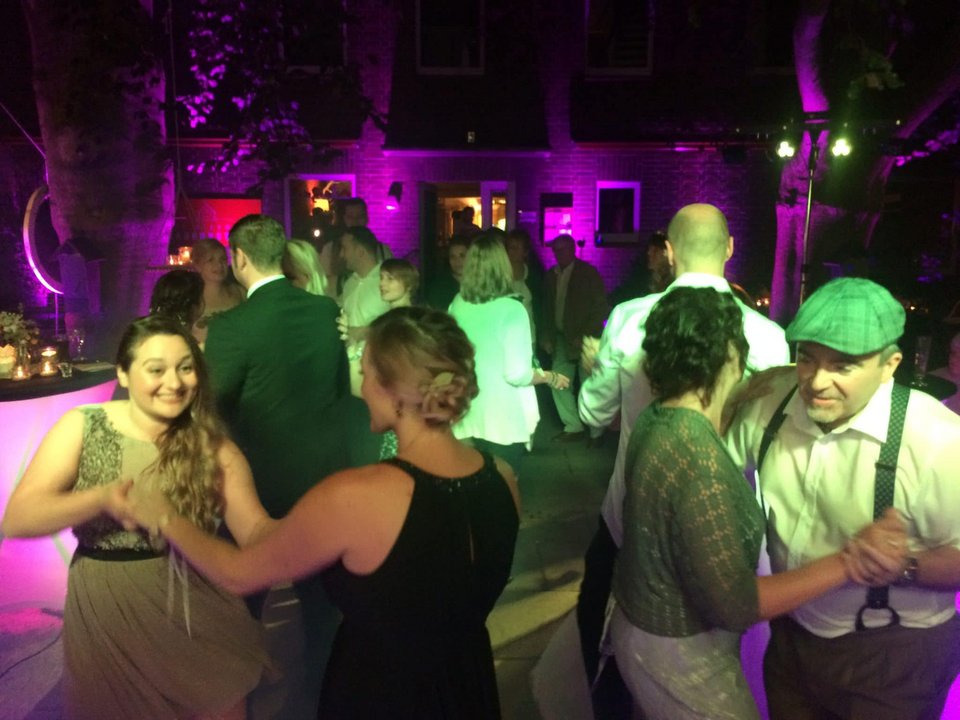 Hochzeitsband: Open-Air Hochzeit - Klangwahl - Hochzeits Dj und Eventservice