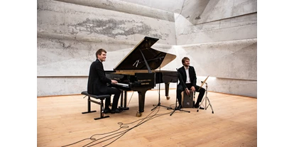 Hochzeitsmusik - Musikrichtungen: Hits von Heute - Jazzduo Brothers in Jazz im Konzertsaal Blaibach. - Brothers in Jazz