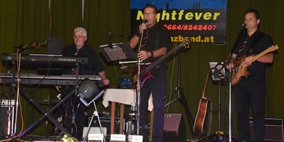 Hochzeitsmusik - geeignet für: Hintergrundmusik - Mühlviertel - Nightfever Tanz- Party- und Unterhaltungsband