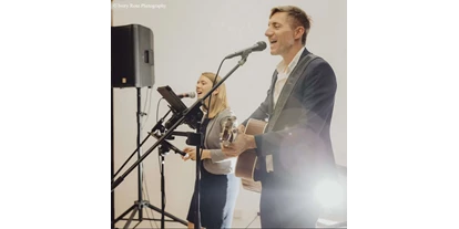 Hochzeitsmusik - Musikrichtungen: Independent - (c) Ivory Rose Photography - Golden Touch - Akustik Duo