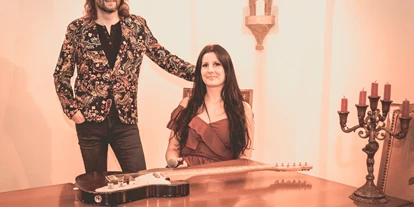 Hochzeitsmusik - Musikrichtungen: Hits von Heute - Hitmaschin-Coverduo