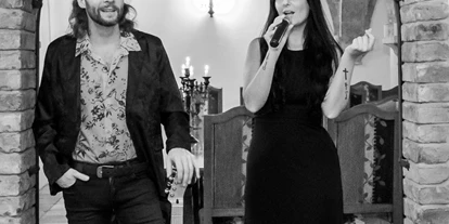 Hochzeitsmusik - Musikrichtungen: Hits von Heute - Hitmaschin-Coverduo