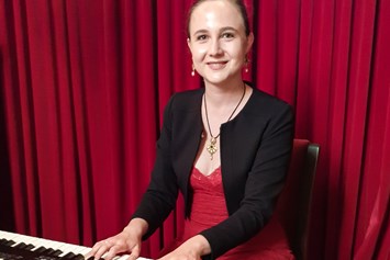 Hochzeitsband: Klaviermusik - Eva Brandner