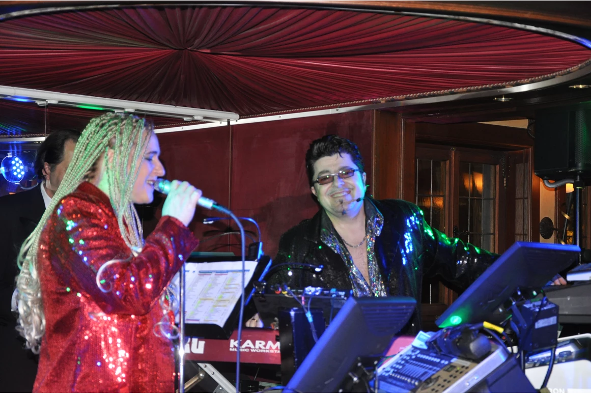 Hochzeitsband: DENNY & BAND, Partyduo Silvester 2011/2012 im Parkhotel Adler in Hinterzarten - DENNY & BAND, PartyDuo/Trio mit DJ