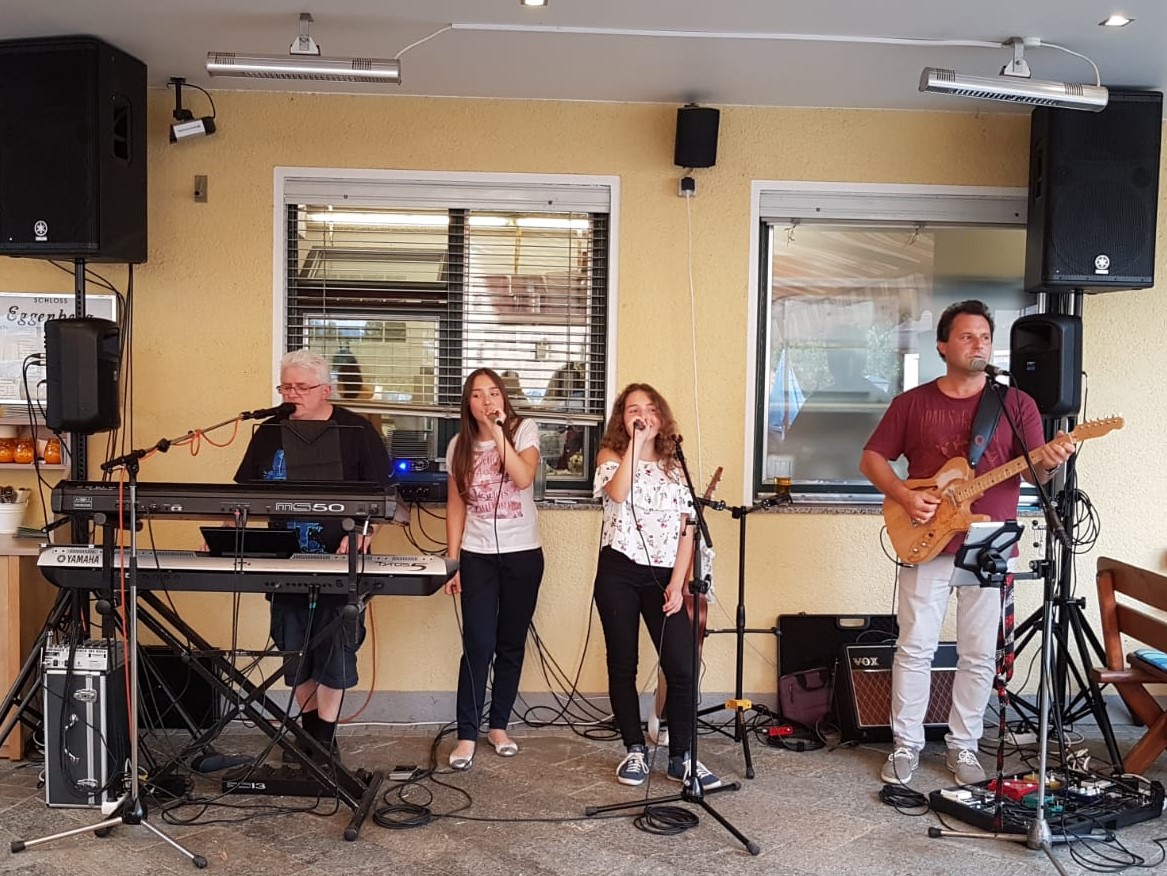 Hochzeitsband: M G M - Mixed Generation Music