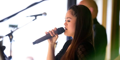 Hochzeitsmusik - Band-Typ: Duo - Allgäu / Bayerisch Schwaben - Hochzeit mit Joy  - Party Exxpress