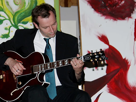 Hochzeitsband: Trauung mit Gitarre Solo - Charlie Kager - holt die Band aus der Gitarre
