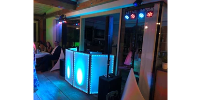 Hochzeitsmusik - Musikrichtungen: Independent - Klöch - Steiermark - Gustoplatzl - Weddingmusic Hochzeits-Dj
