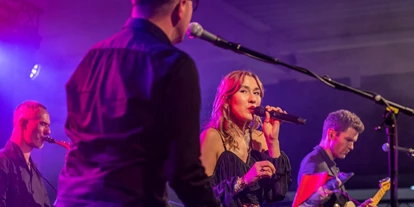 Hochzeitsmusik - Band-Typ: Quartett - Thüringen - Mr JAM, die Liveband für Eure Hochzeit in Thüringen, Hessen und Sachsen. Die Partyband in Erfurt, Leipzig, Kassel und Fulda. - Mr JAM • Hochzeitsband für erstklassiges Live Entertainment