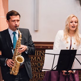 Hochzeitsband: Zuverlässigkeit,Qualität und viel Liebe zur Musik - Michaela Brehme
